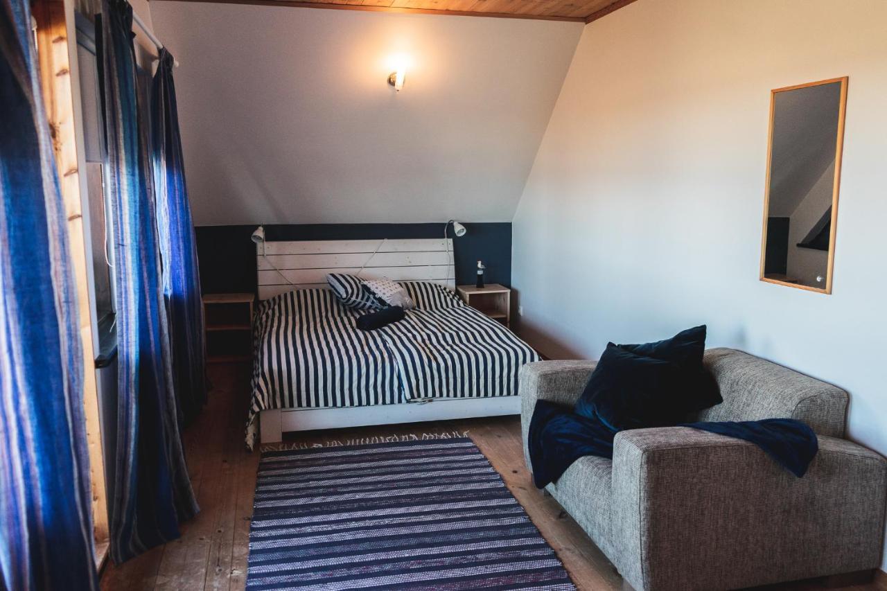 Tiiupesa Guest House Hellamaa  Kültér fotó