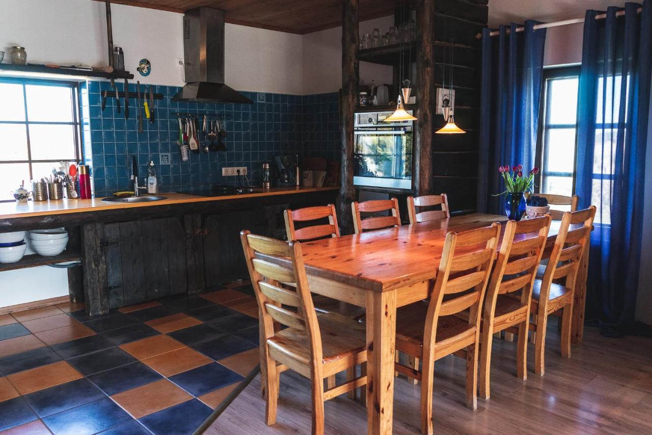 Tiiupesa Guest House Hellamaa  Kültér fotó