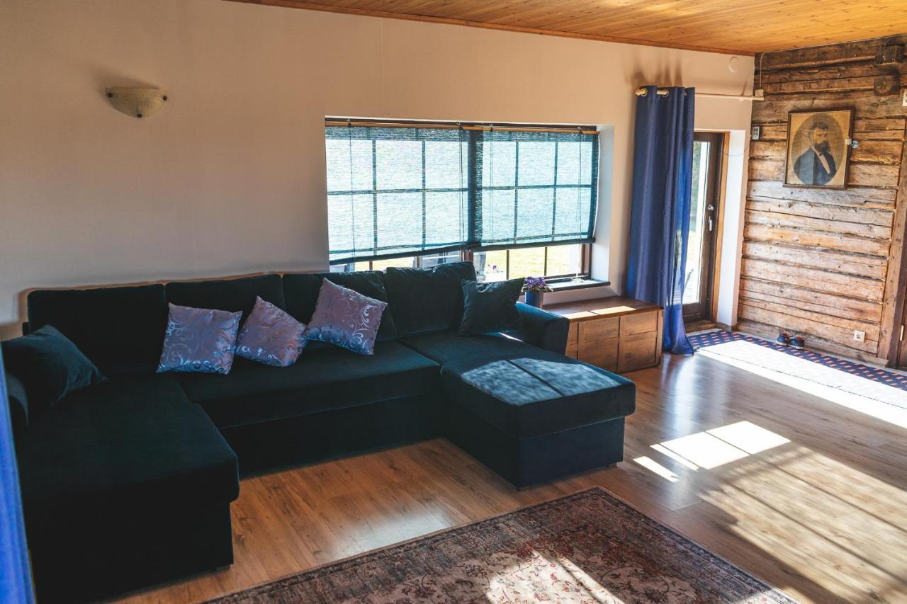 Tiiupesa Guest House Hellamaa  Kültér fotó